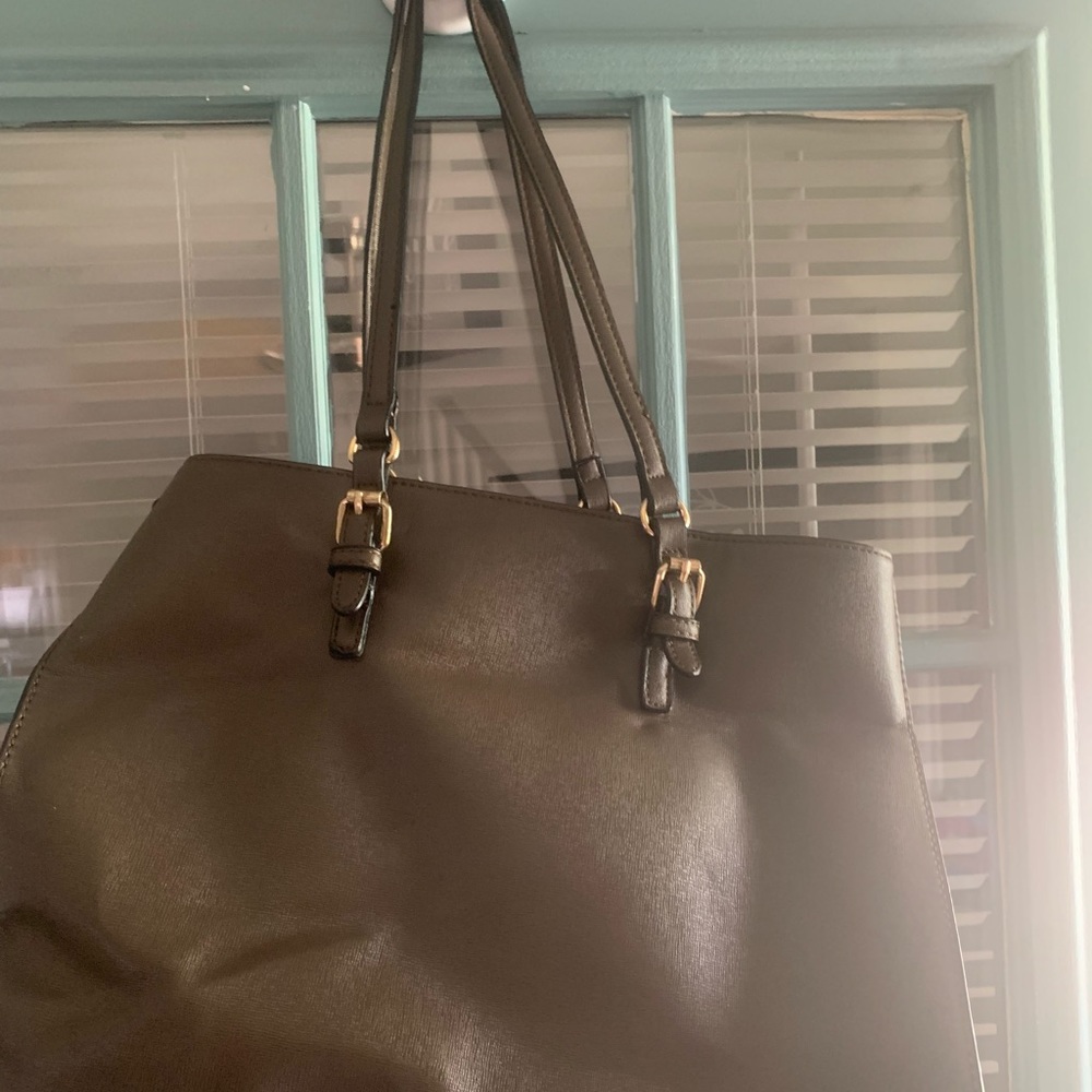 Slightly used Aldo bag.